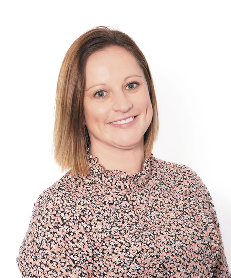 Lisa Hunter